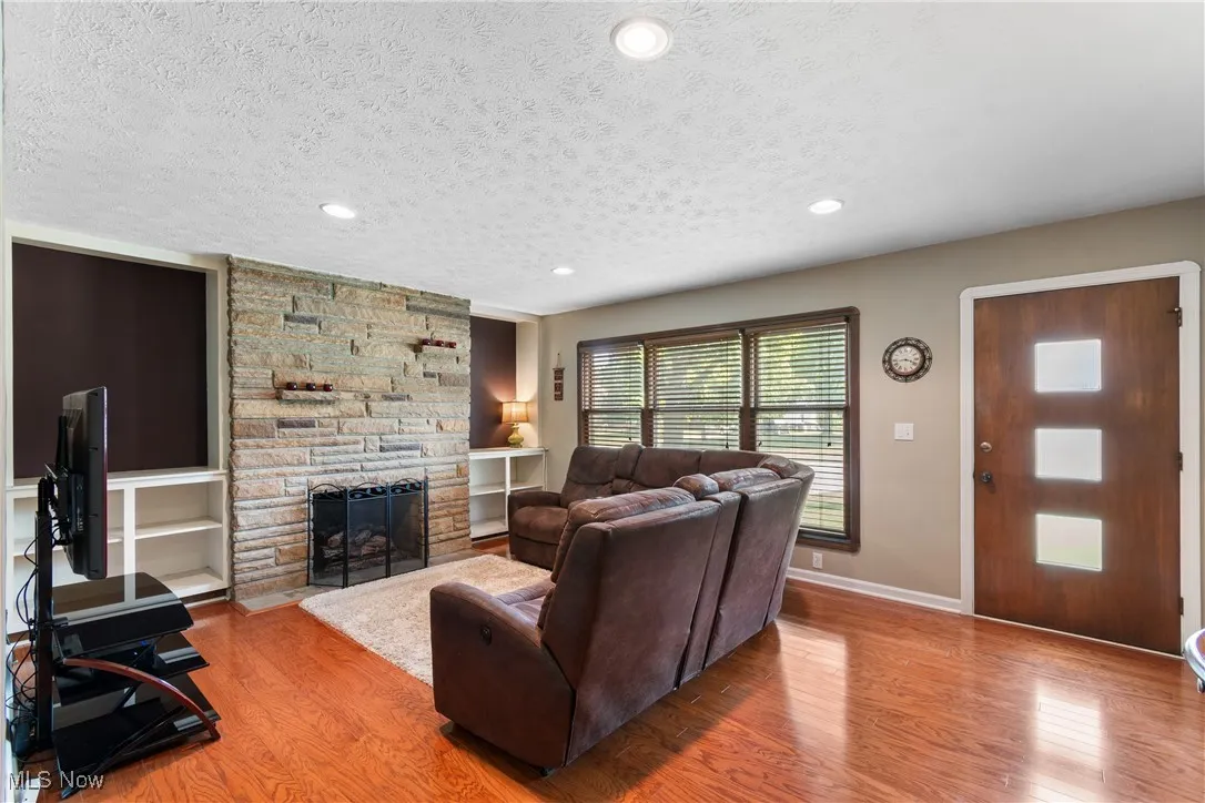 1016 Dover Center Road, Westlake, Ohio,MLS Now Listing ID