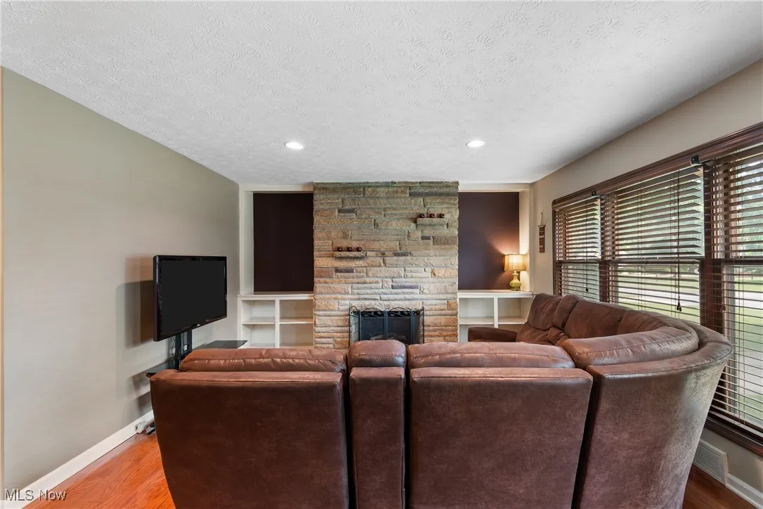 1016 Dover Center Road, Westlake, Ohio,MLS Now Listing ID