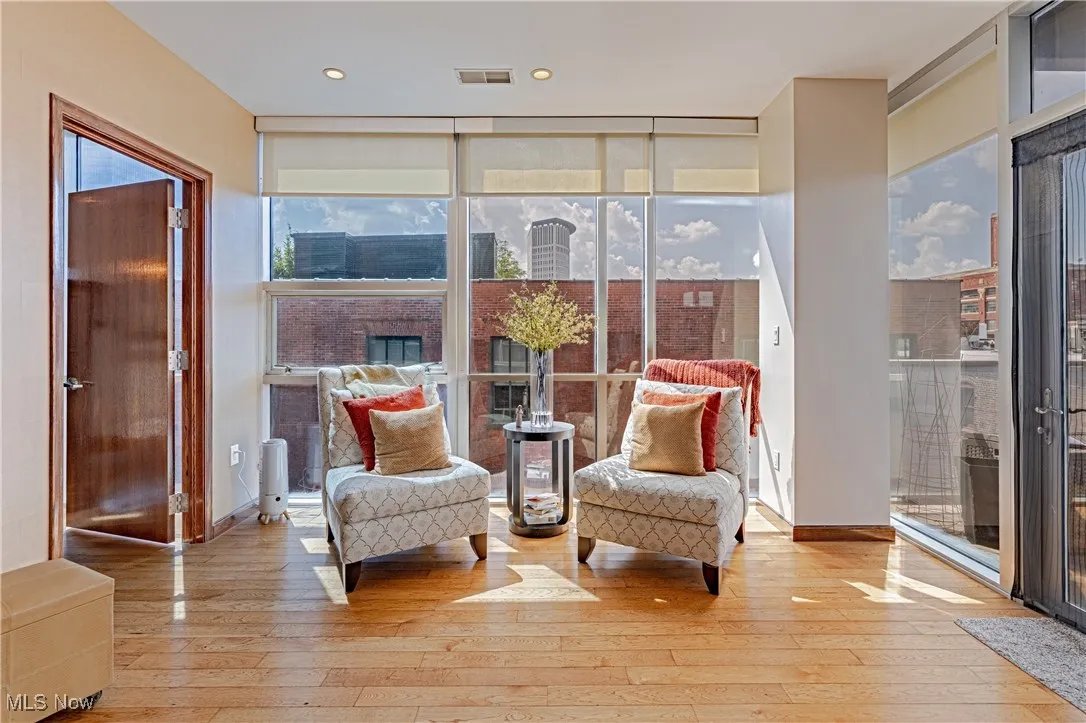 701 W Lakeside Avenue # 606, Cleveland, Ohio,MLS Now Listing ID