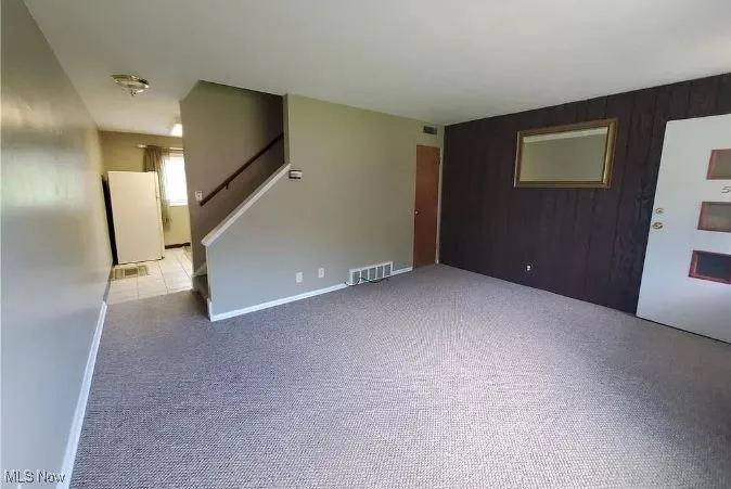 215 Dalepark Drive # 5, Bedford, Ohio,MLS Now Listing ID