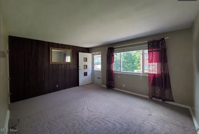 215 Dalepark Drive # 5, Bedford, Ohio,MLS Now Listing ID