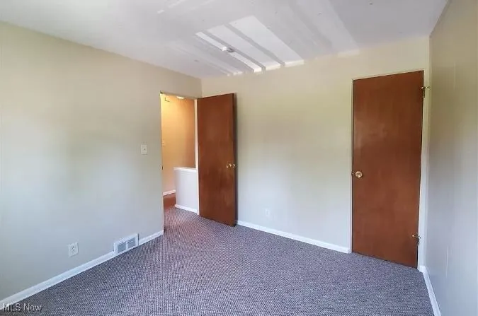 215 Dalepark Drive # 5, Bedford, Ohio,MLS Now Listing ID