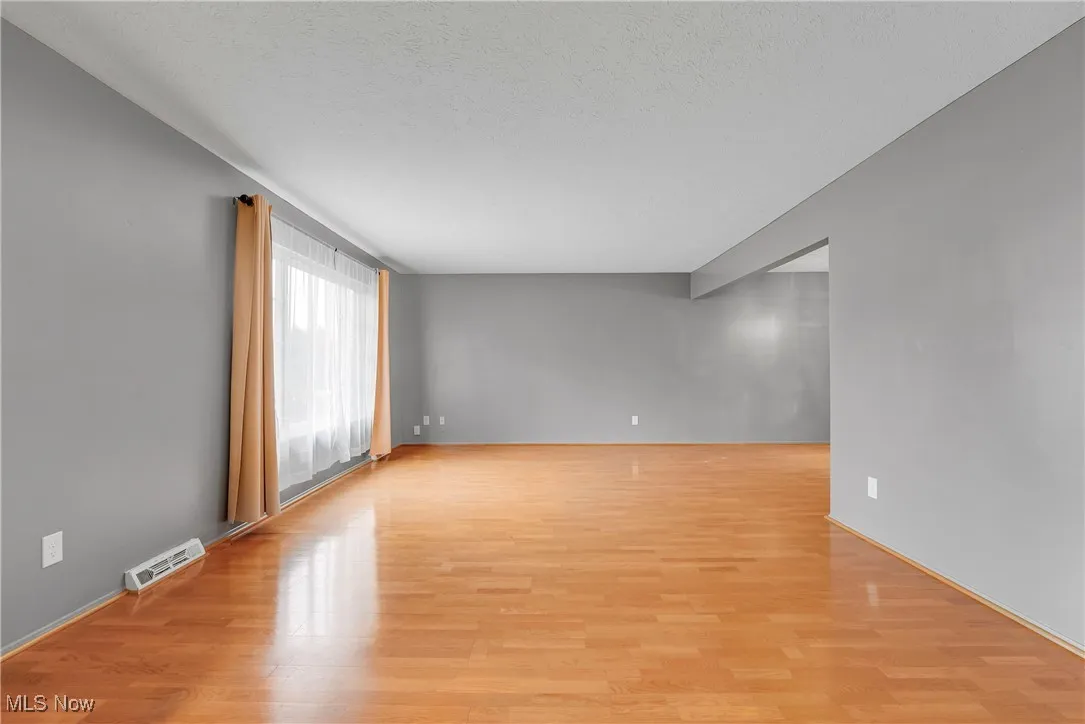 32553 N Roundhead Drive, Solon, Ohio,MLS Now Listing ID