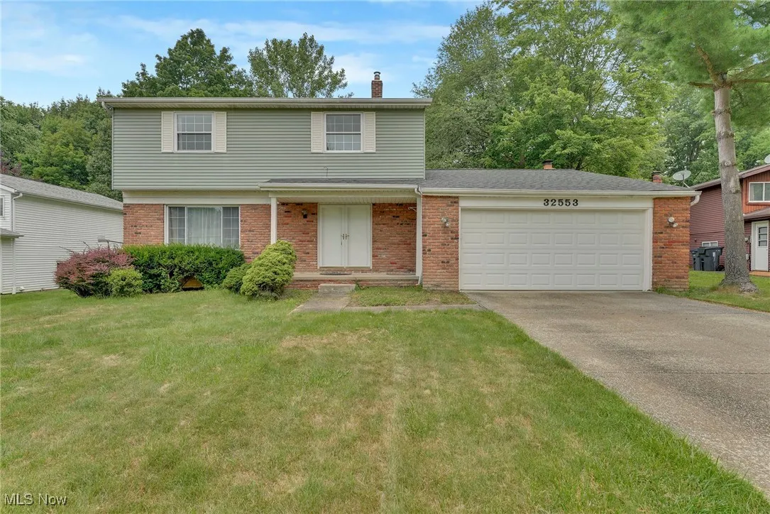 Welcome to 32553 N Roundhead in Liberty Hill in Solon