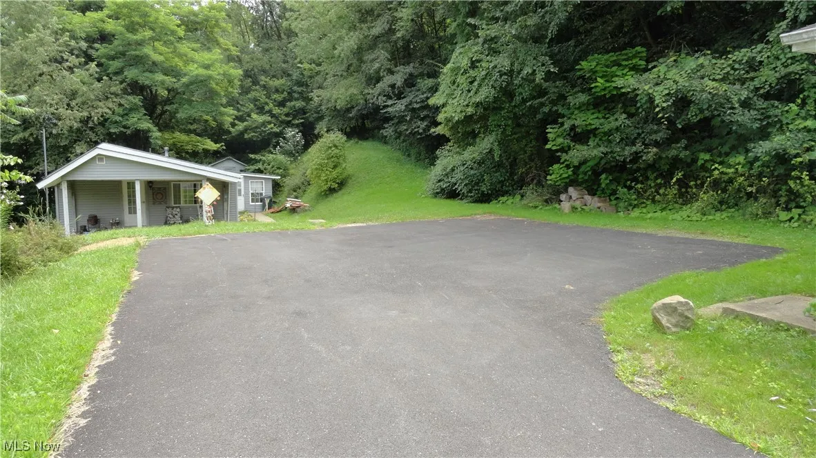 108 Linger Drive, Chester, West Virginia,MLS Now Listing ID
