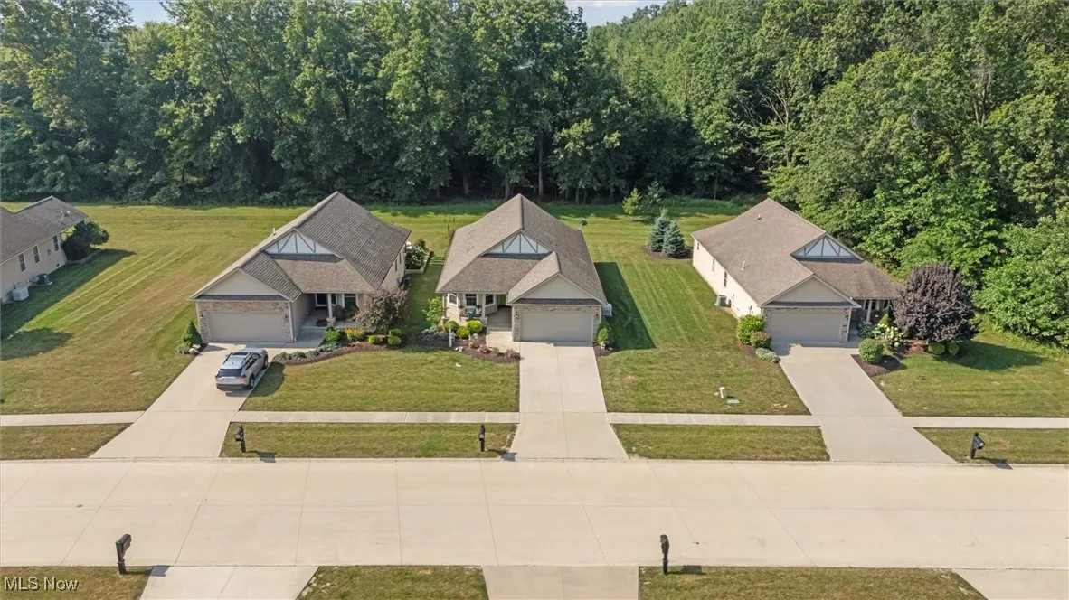 Aerial view of property and surrounding area