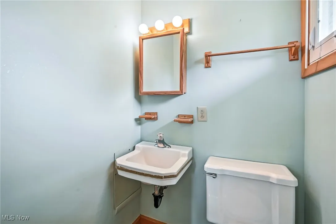 3273 Dellwood Avenue, Canton, Ohio,MLS Now Listing ID