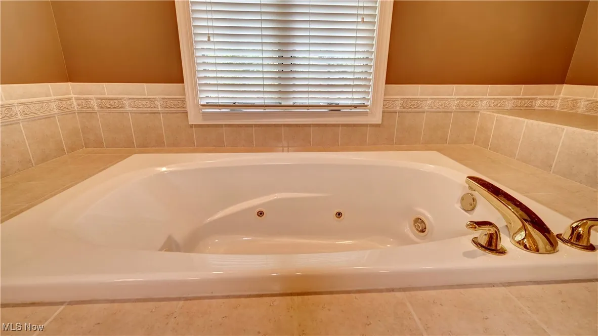 Soaking Tub