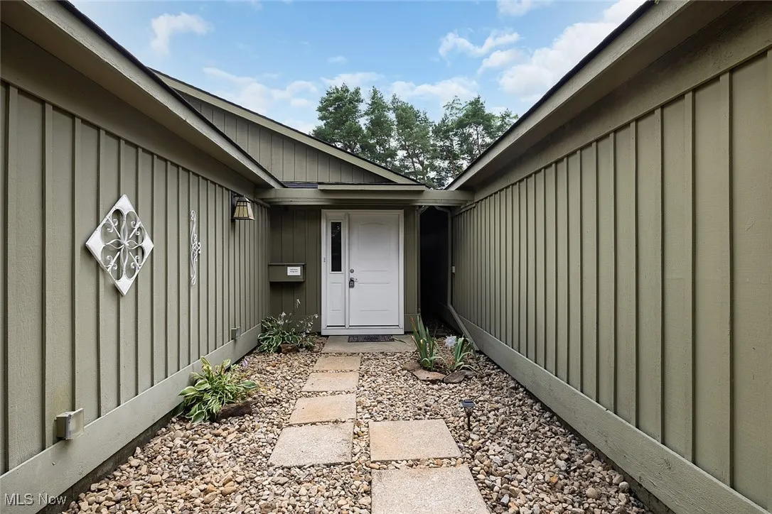 17317 Otani Court, Strongsville, Ohio,MLS Now Listing ID