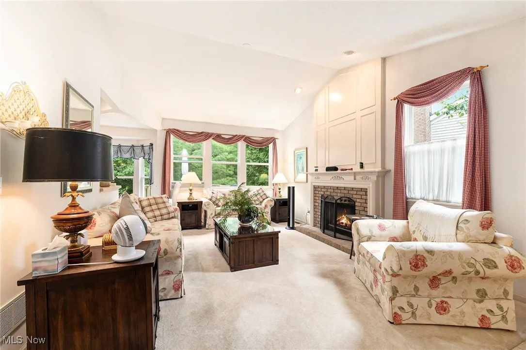 Spacious Great room with gas fireplace