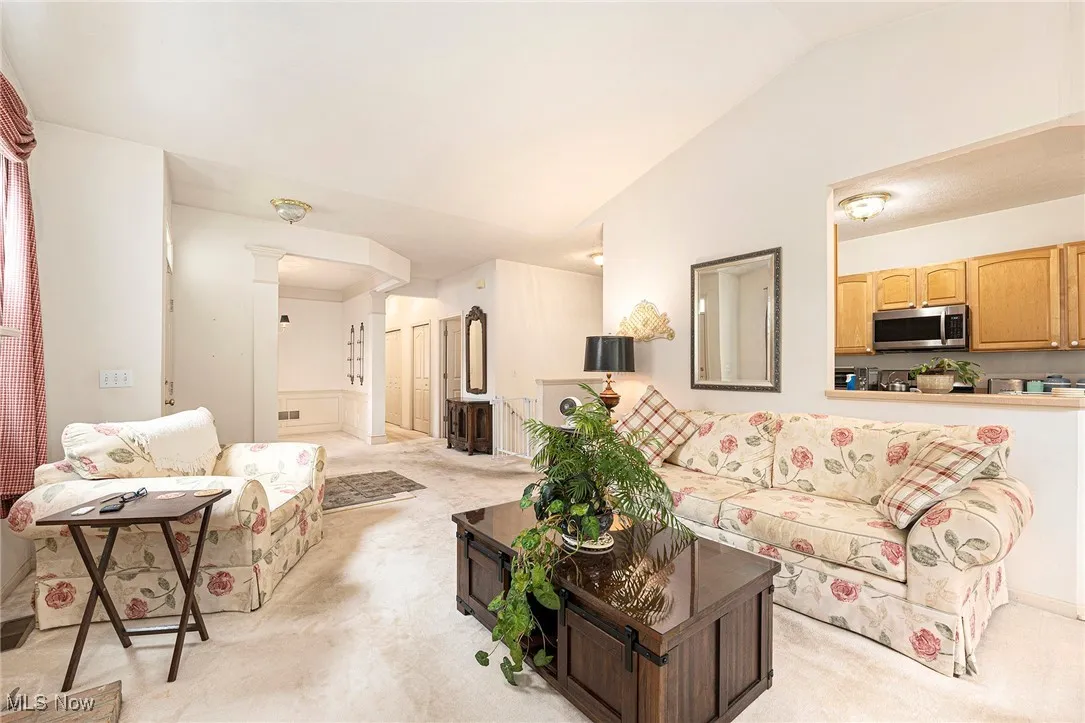 Great room open to kitchen & formal dining room