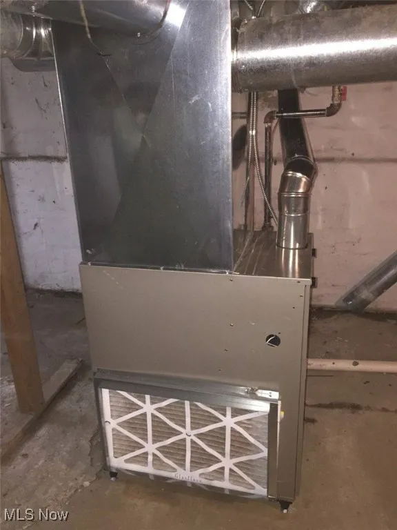 Utility room with heating utilities