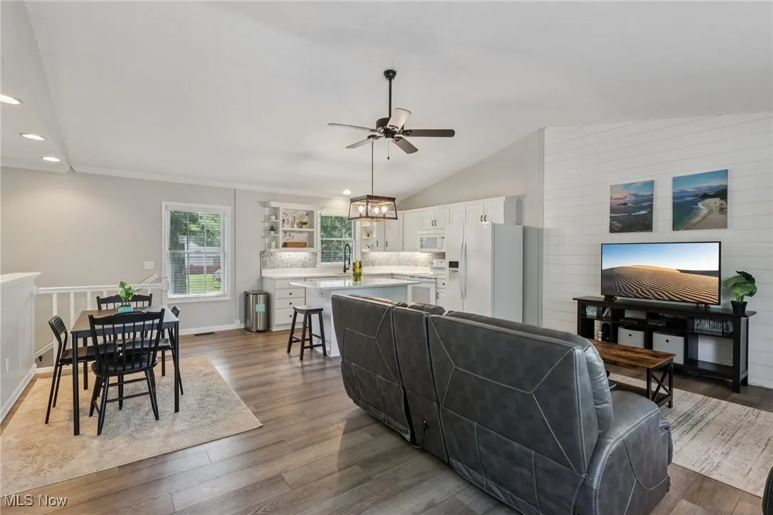 Secondary Home - open concept