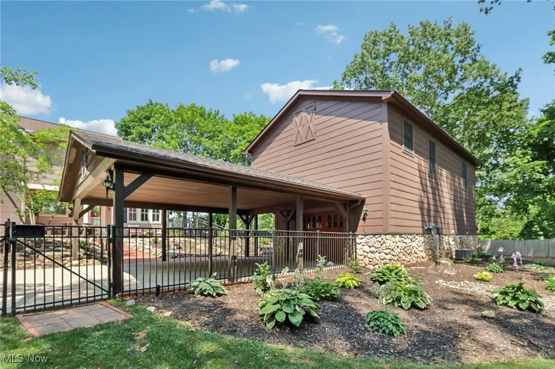 Side yard - car port