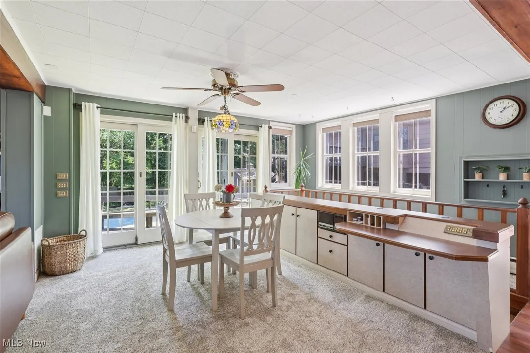 Main house - breakfast are