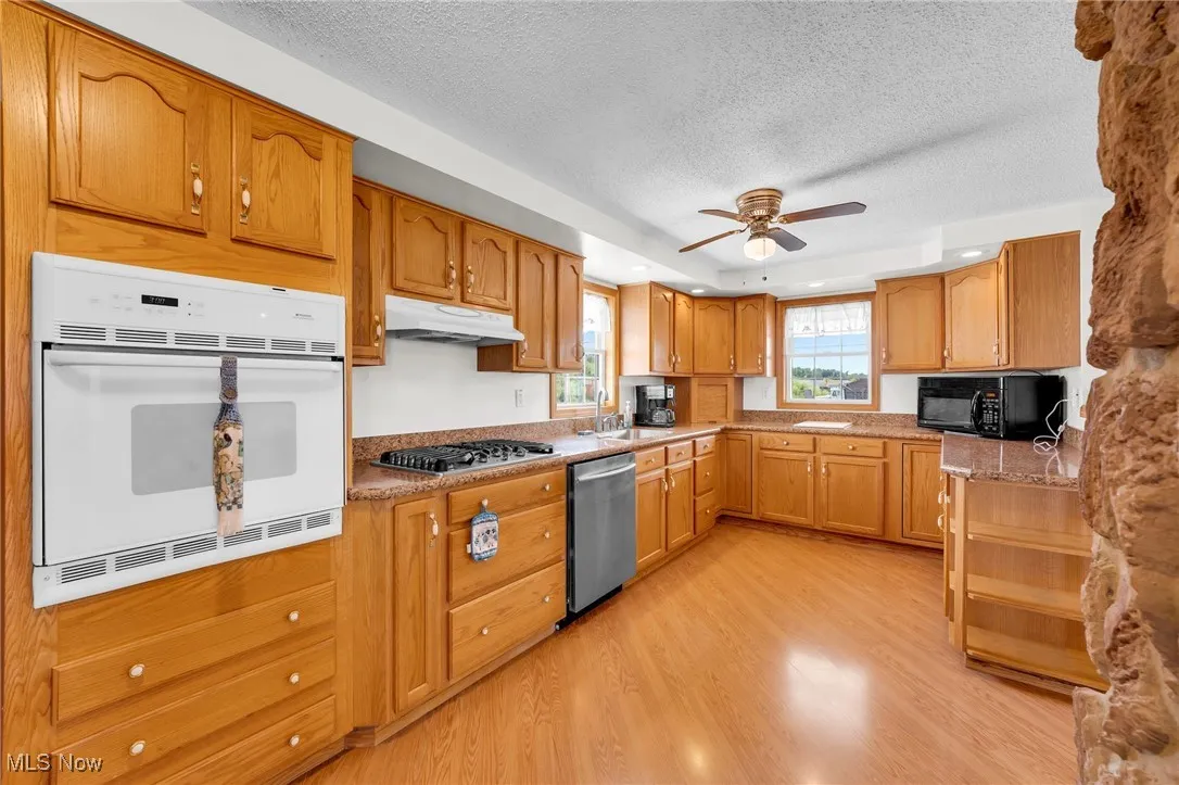 9373 Murray Ridge Road, Elyria, Ohio,MLS Now Listing ID