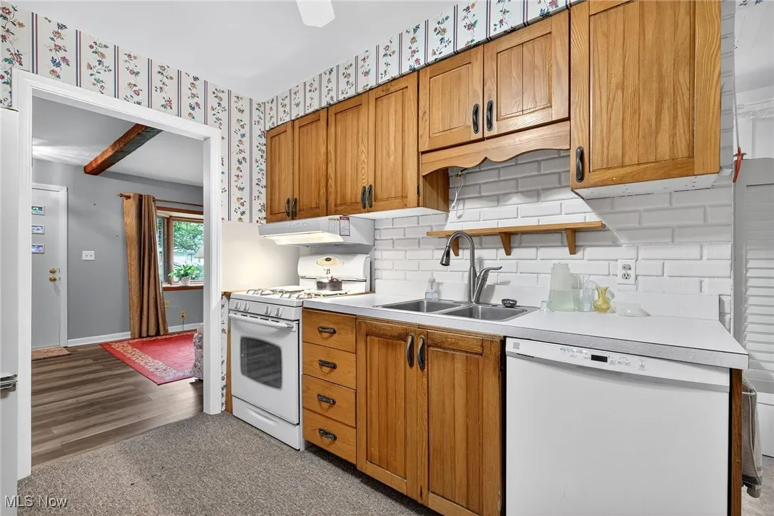 6037 Douglas Drive, Madison, Ohio,MLS Now Listing ID