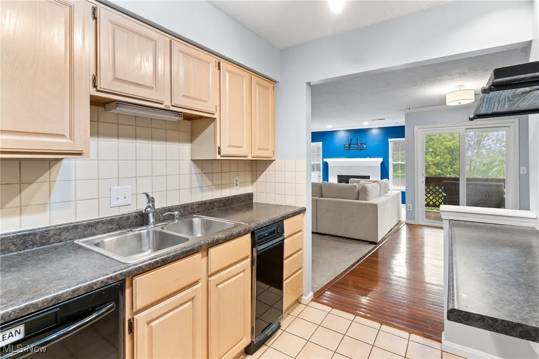 1316 Cedarwood Drive # D3, Westlake, Ohio,MLS Now Listing ID