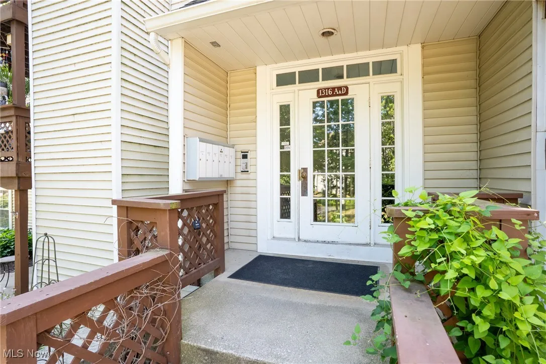 1316 Cedarwood Drive # D3, Westlake, Ohio,MLS Now Listing ID