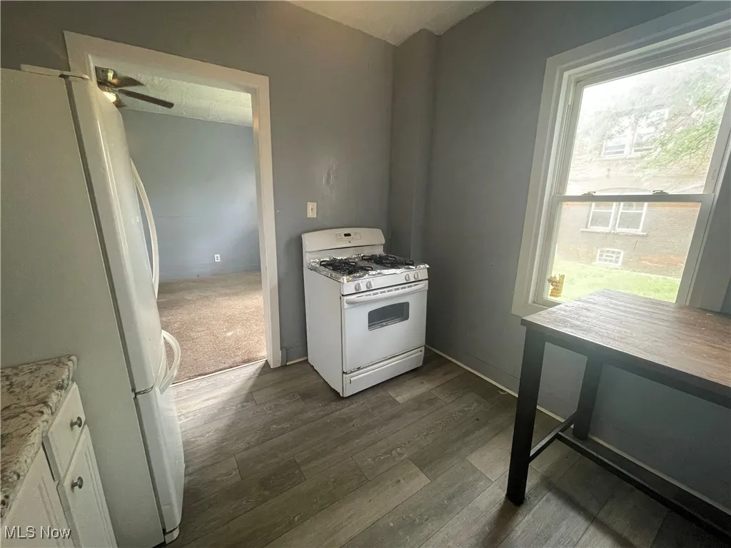 Unit 1 Kitchen