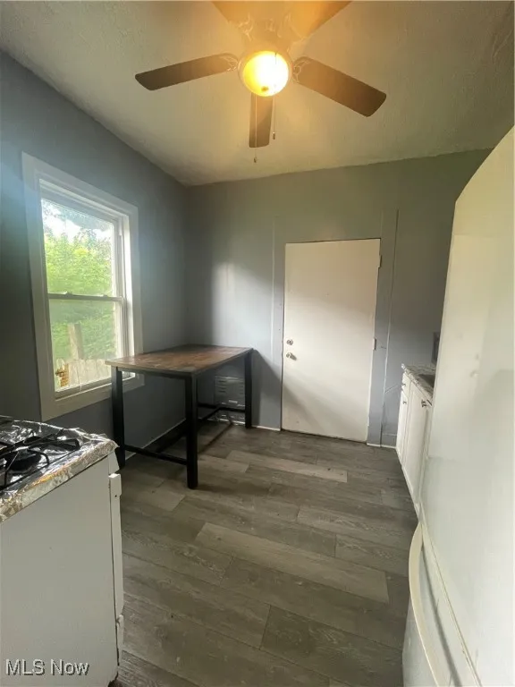 Unit 1 Kitchen