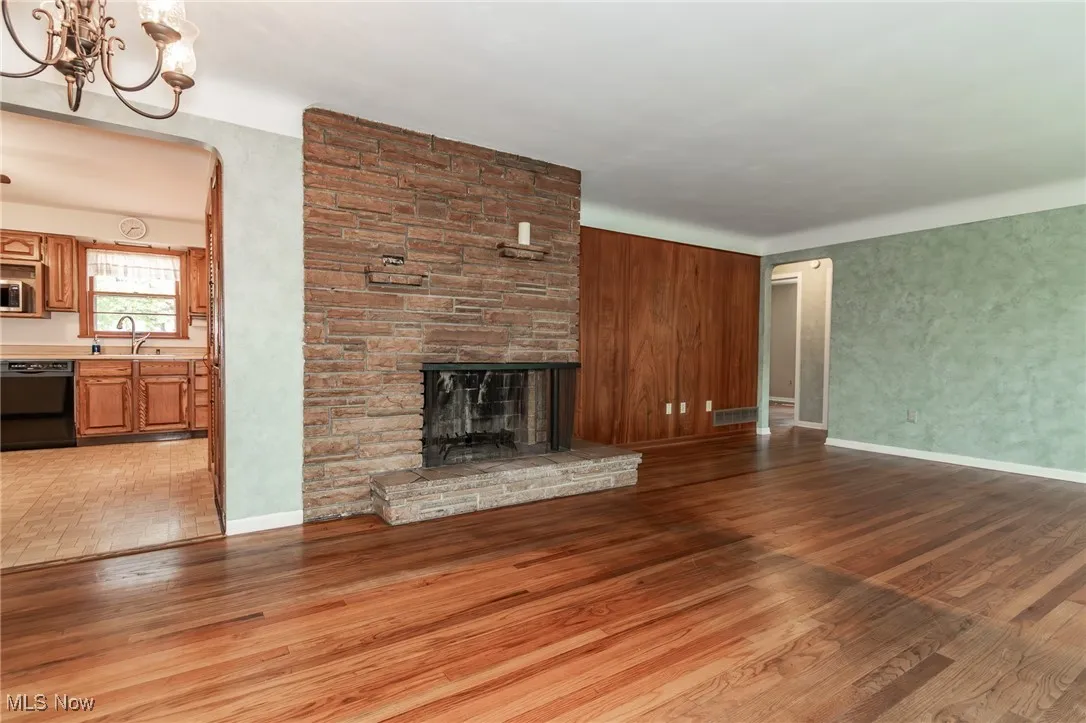 Large living room!