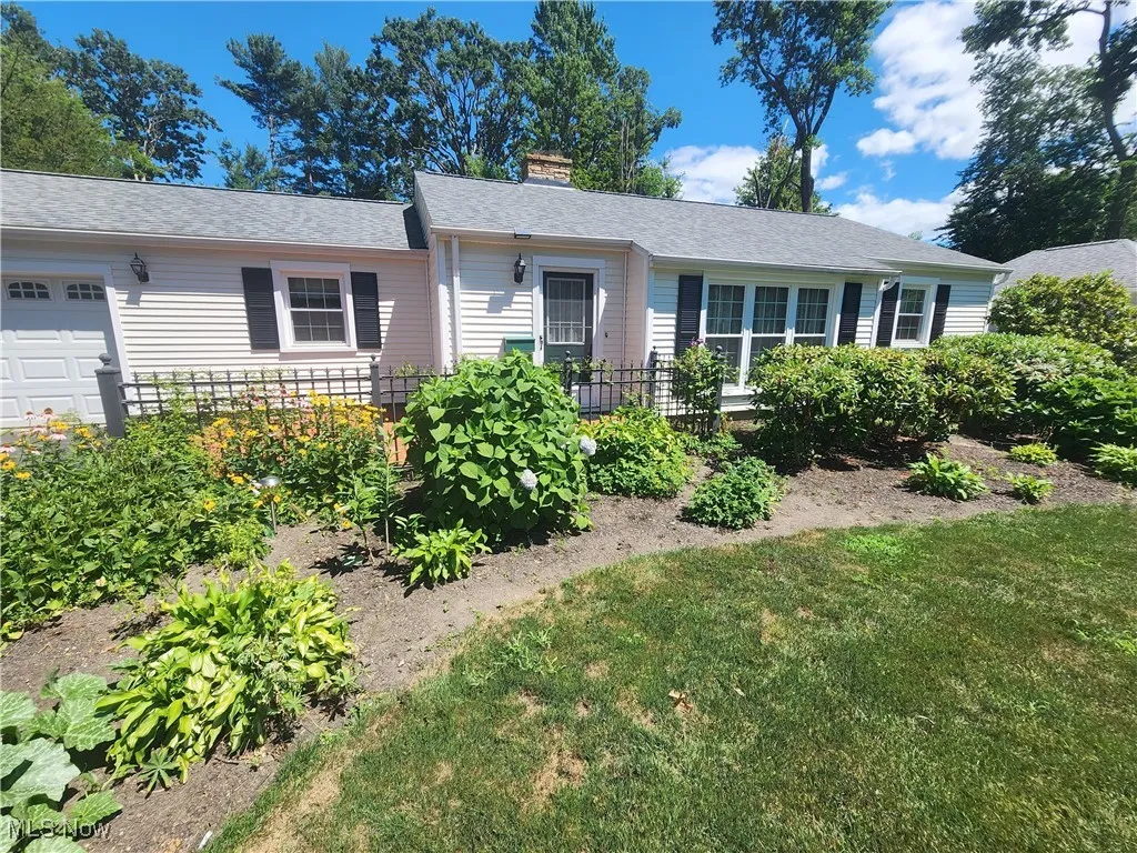 Manicured landscaping