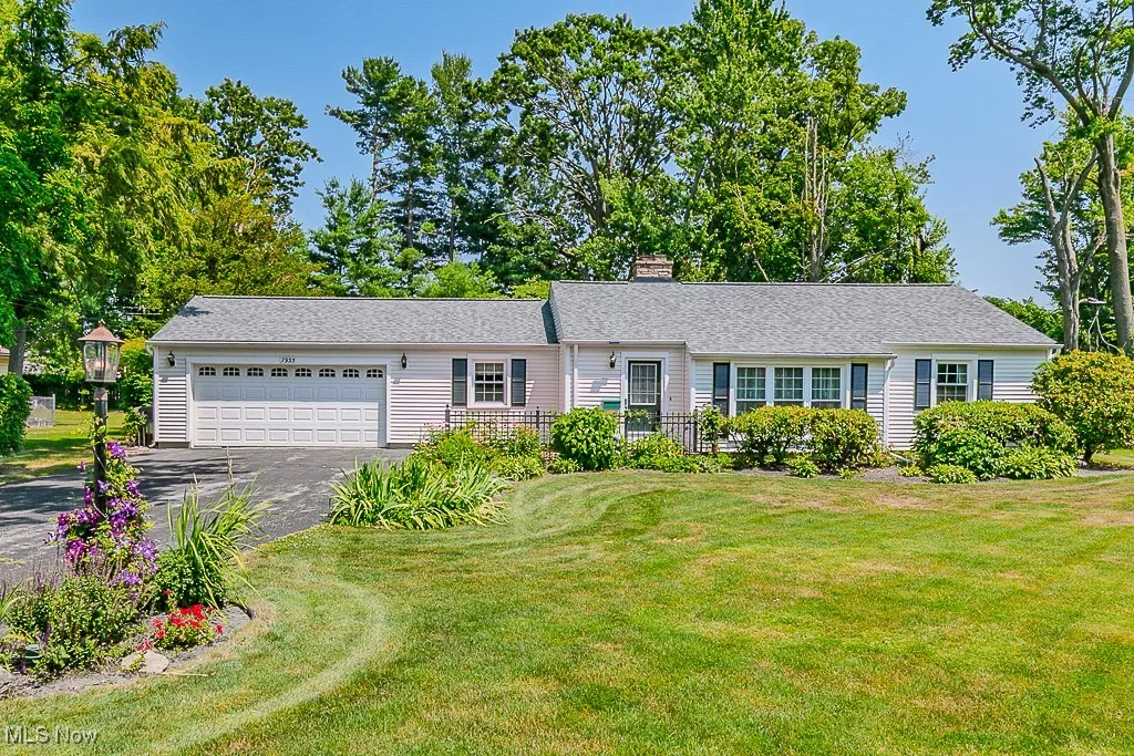 Great curb appeal!