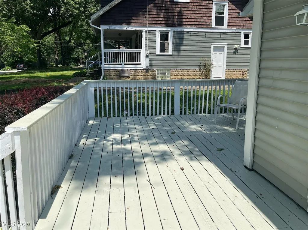 View of the front deck/porch