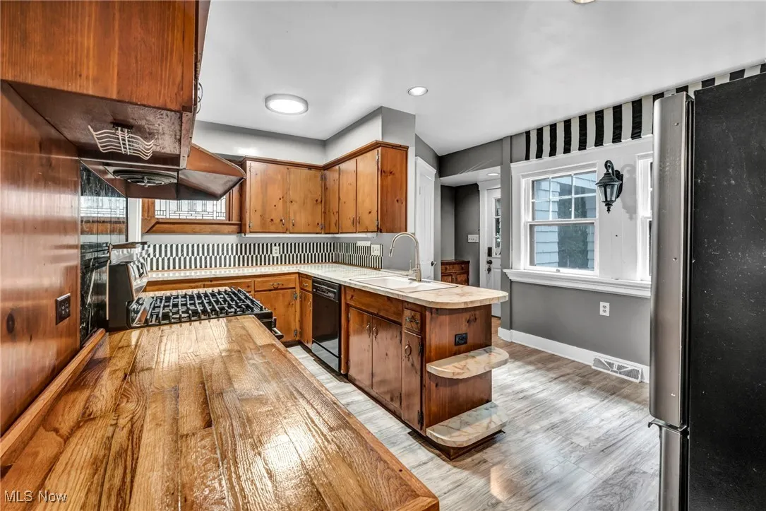 15000 Terrace Road, Cleveland, Ohio,MLS Now Listing ID