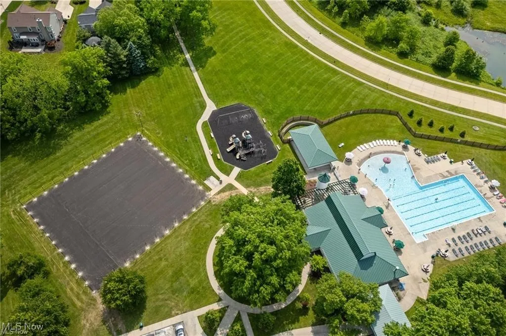Bird's eye view of a pool area