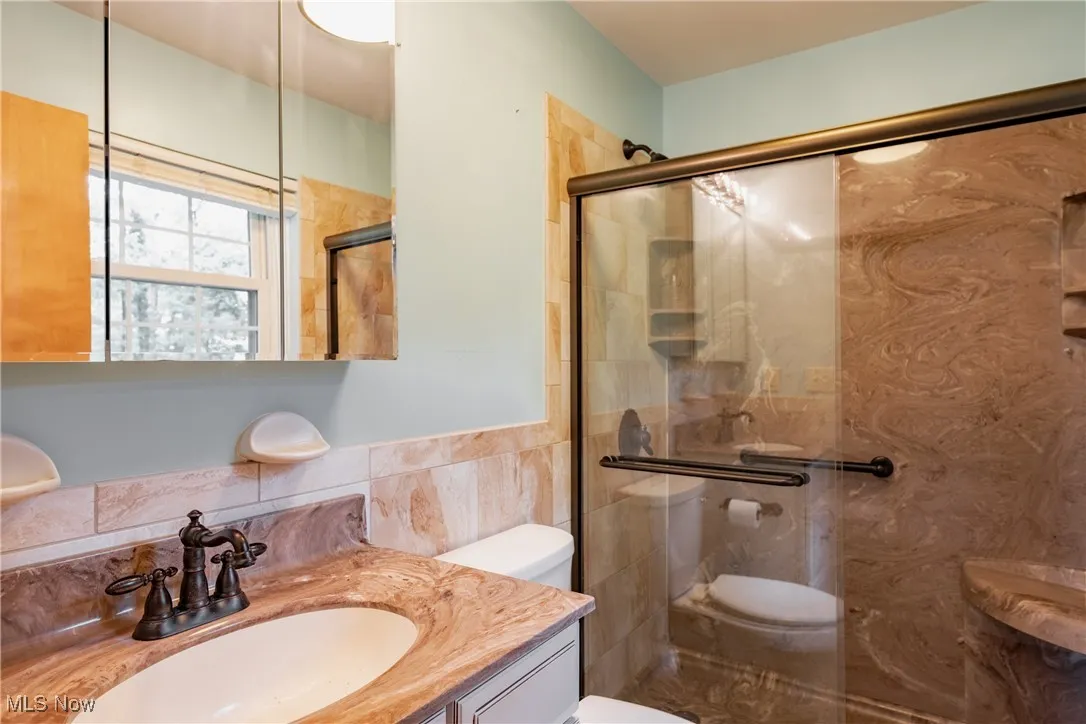 30 N Hills Drive, North Hills, West Virginia,MLS Now Listing ID