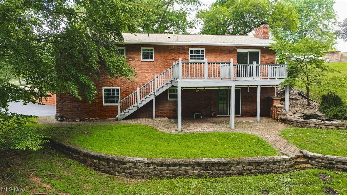30 N Hills Drive, North Hills, West Virginia,MLS Now Listing ID