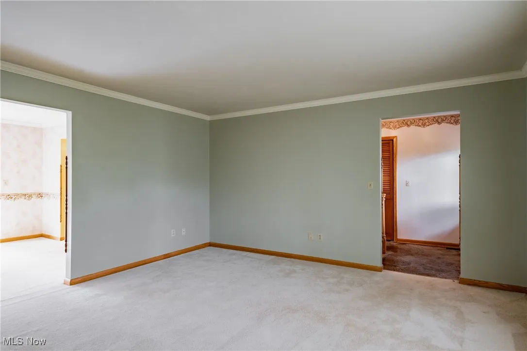 30 N Hills Drive, North Hills, West Virginia,MLS Now Listing ID