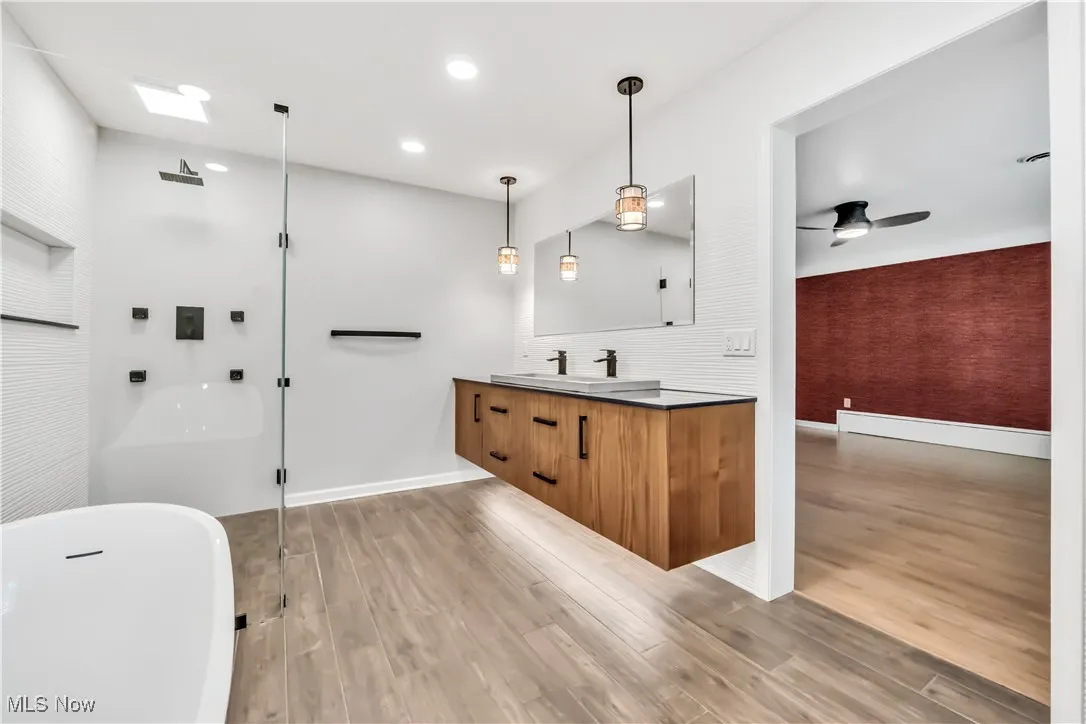 Floating dual vanity with accent lighting underneath