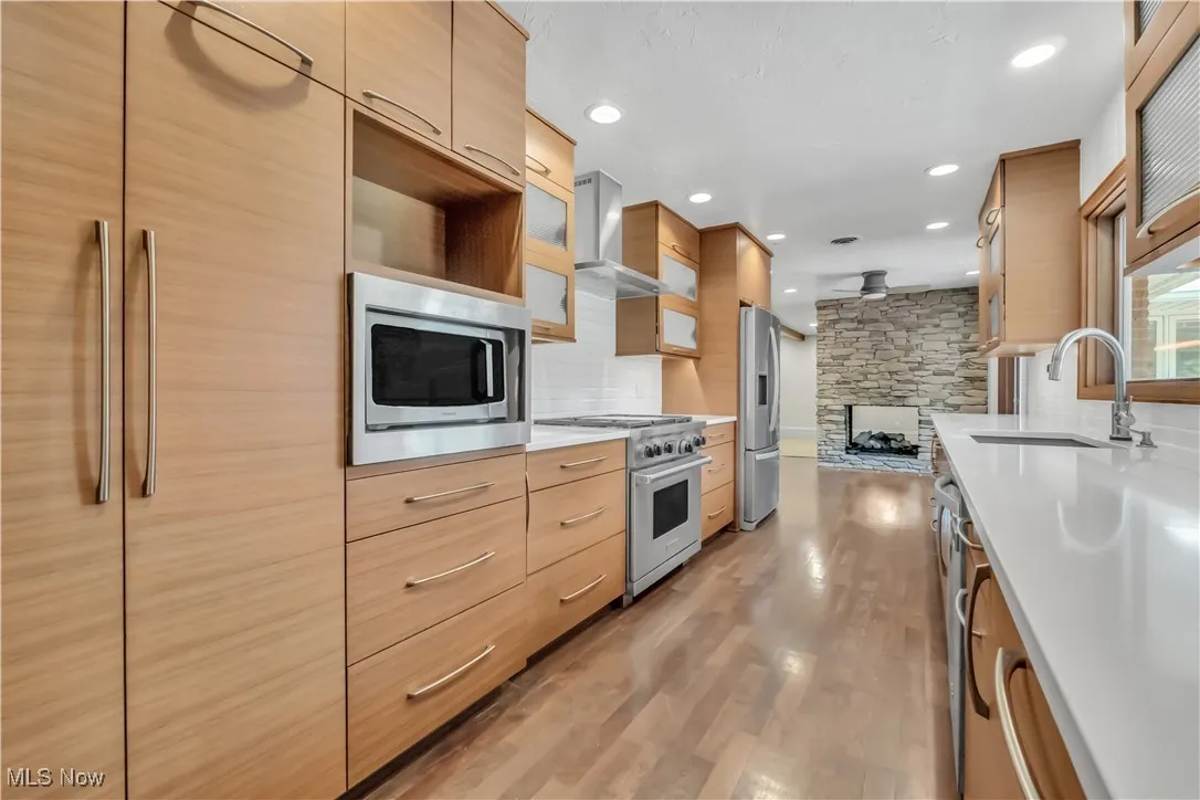 Quartz countertops