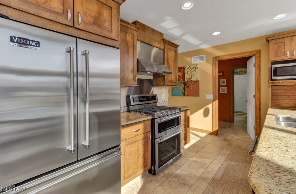 376 E Mohawk Drive, Malvern, Ohio,MLS Now Listing ID