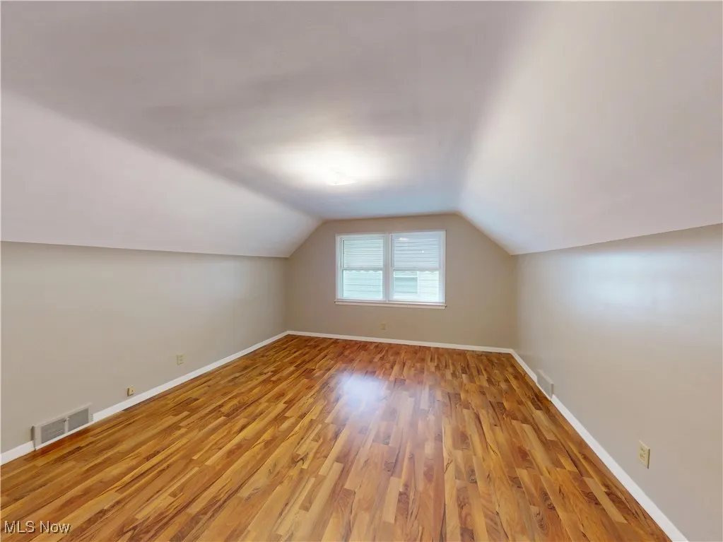 Upstairs bedroom