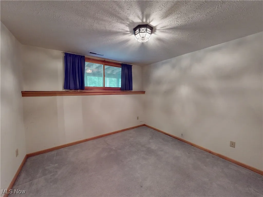 Office or 4 bed