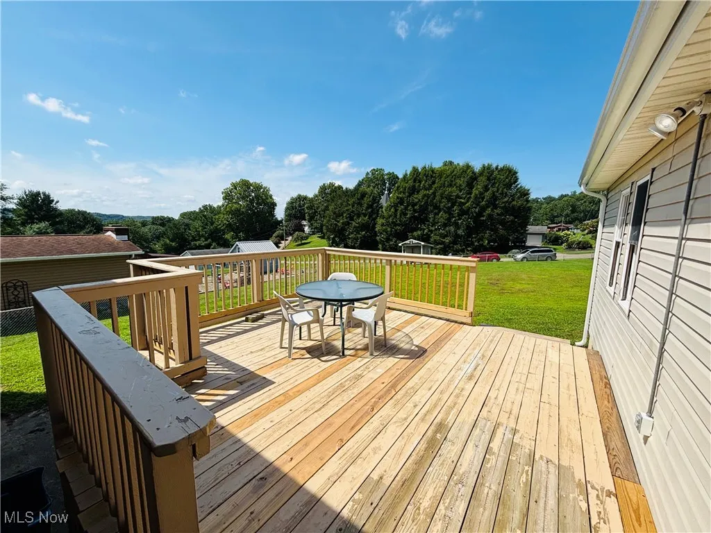 Rear deck
