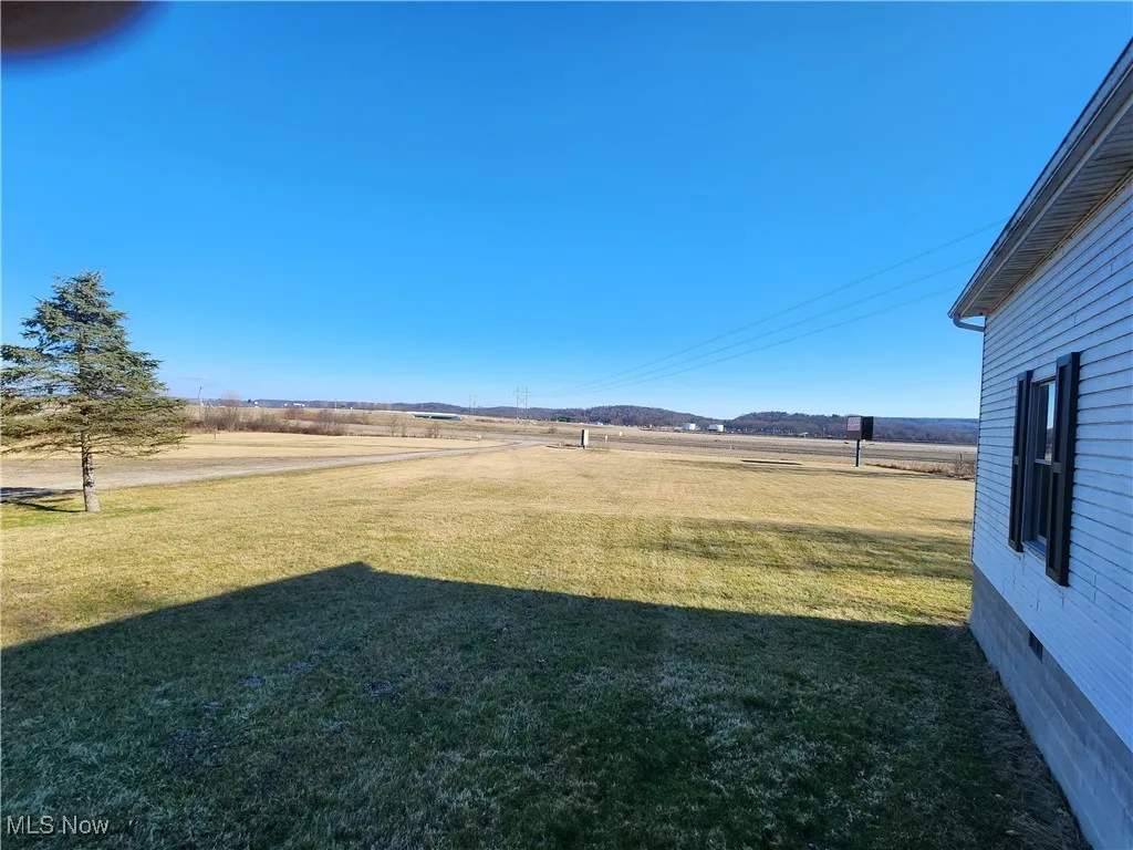 View of yard featuring a rural view