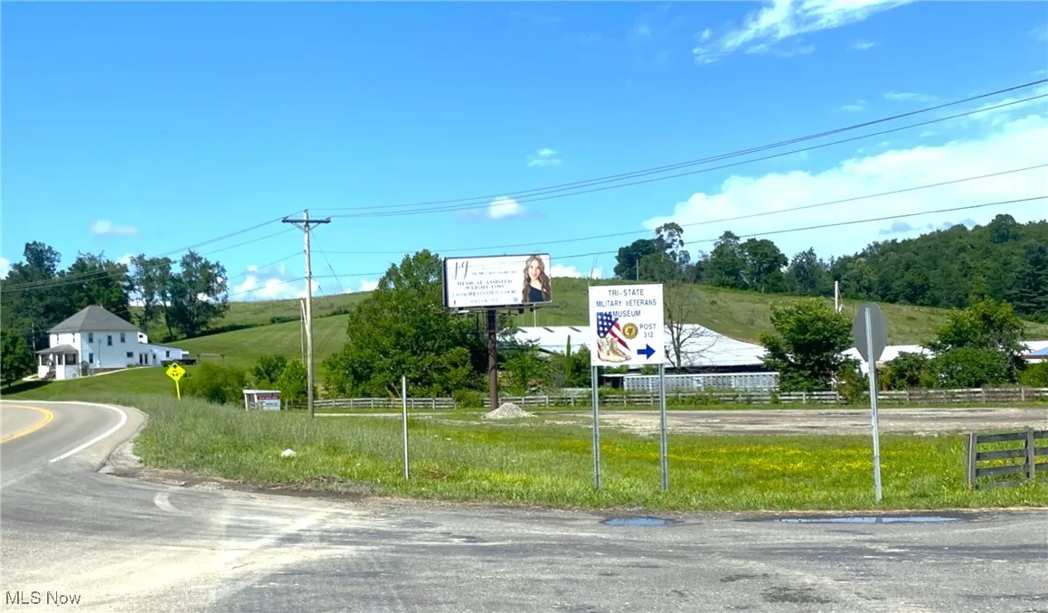 Country Lot perfect to put Storage Buildings