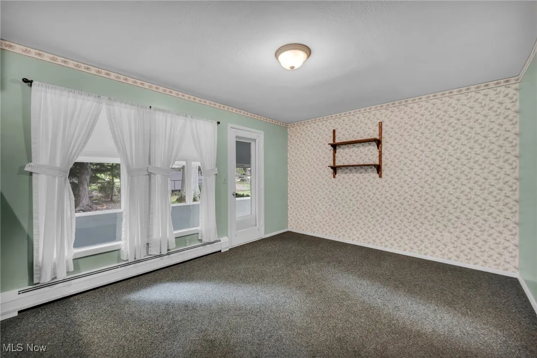 optional space for dinning area or breakfast nook