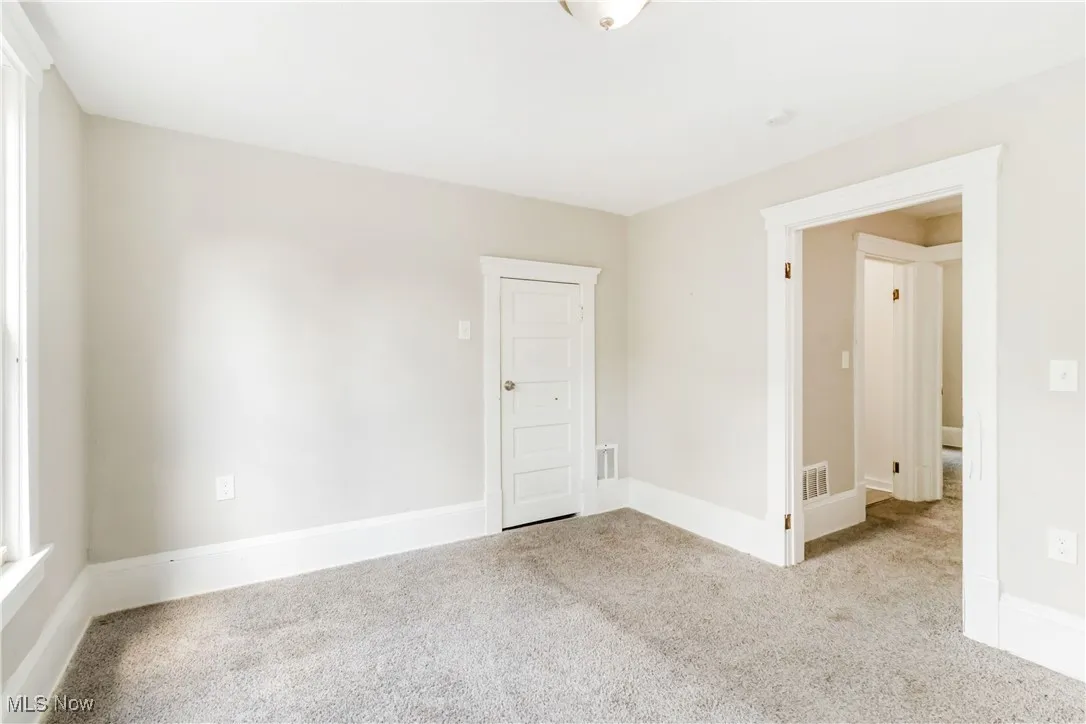 Empty room with carpet