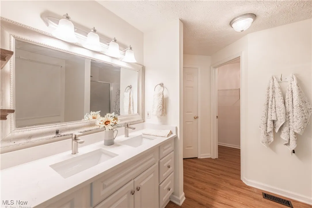 9949 Parkland Drive, Twinsburg, Ohio,MLS Now Listing ID