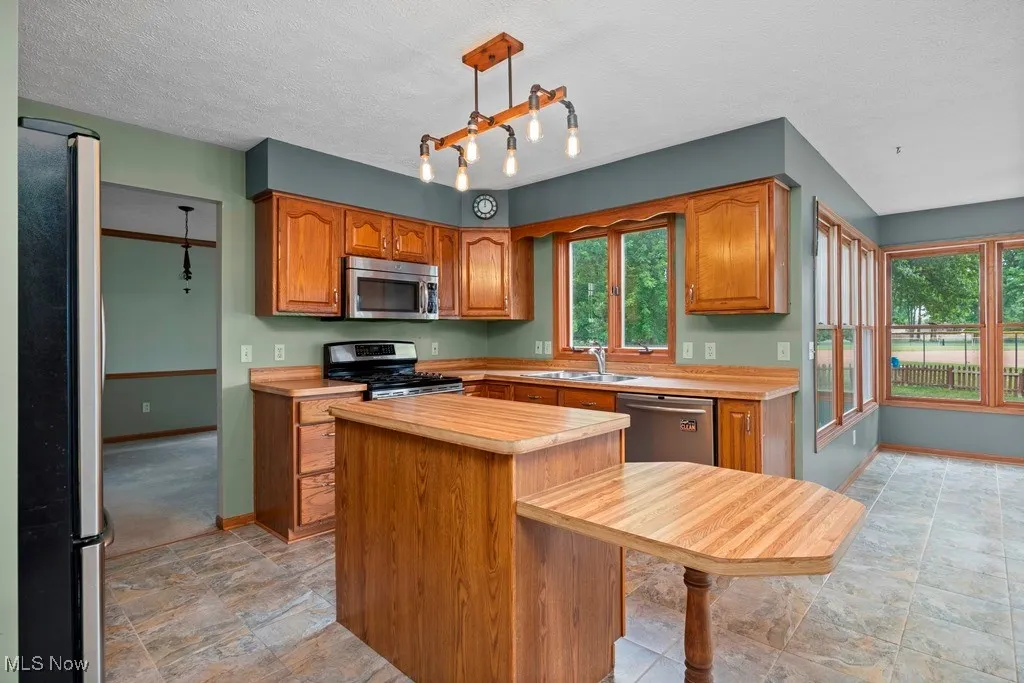 130 Santa Fe Court, Elyria, Ohio,MLS Now Listing ID