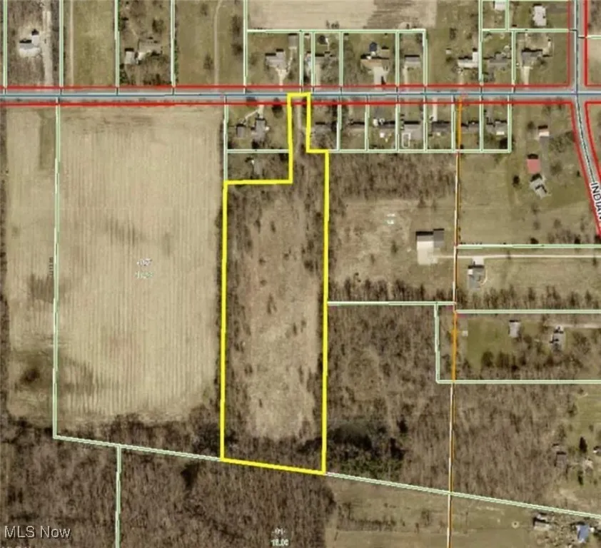 Aerial map of property and surrounding area