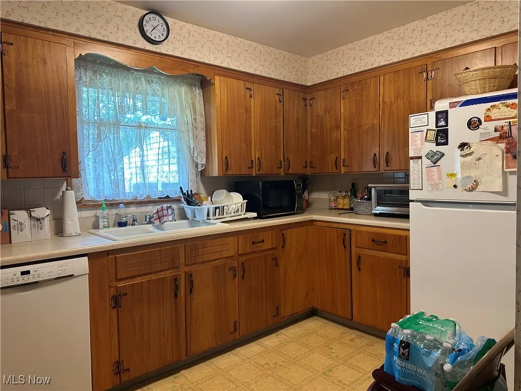 3281 Lynwood Drive, Warren, Ohio,MLS Now Listing ID