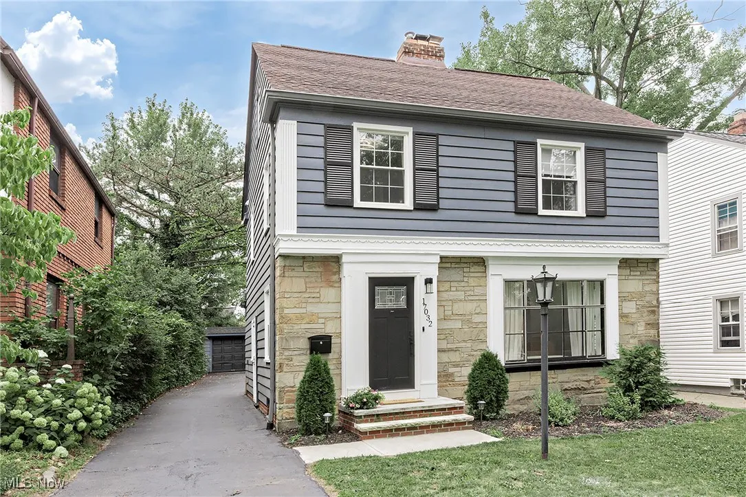 Welcome home to 17032 Scottsdale Blvd in Shaker Heights!