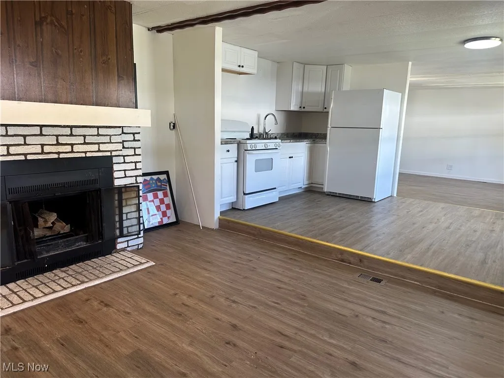 9151 Mentor Avenue # B19, Mentor, Ohio 44060,MLS Now Listing ID